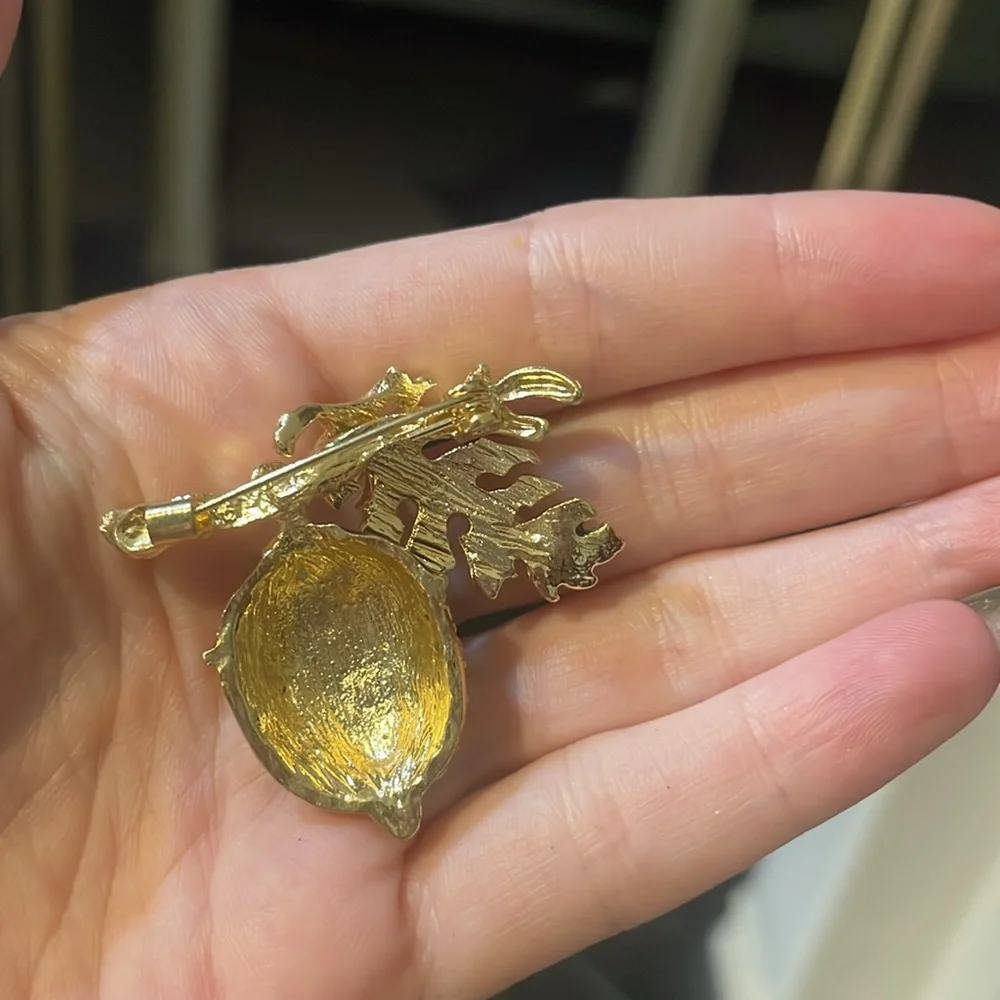 Acorn Brooch